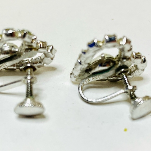 Vtg  Sterling/CZ “Jay Flex” stamped screw back heart 1/2” earrings - Picture 4 of 5